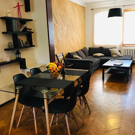 Boby Center Apartment *